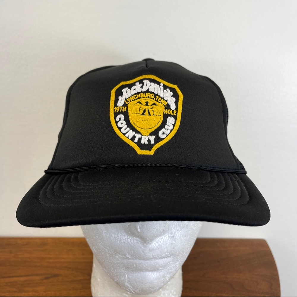 Vintage Jack Daniels Hat 19th Hole Country Club Mesh Patch Trucker Snapback Cap
